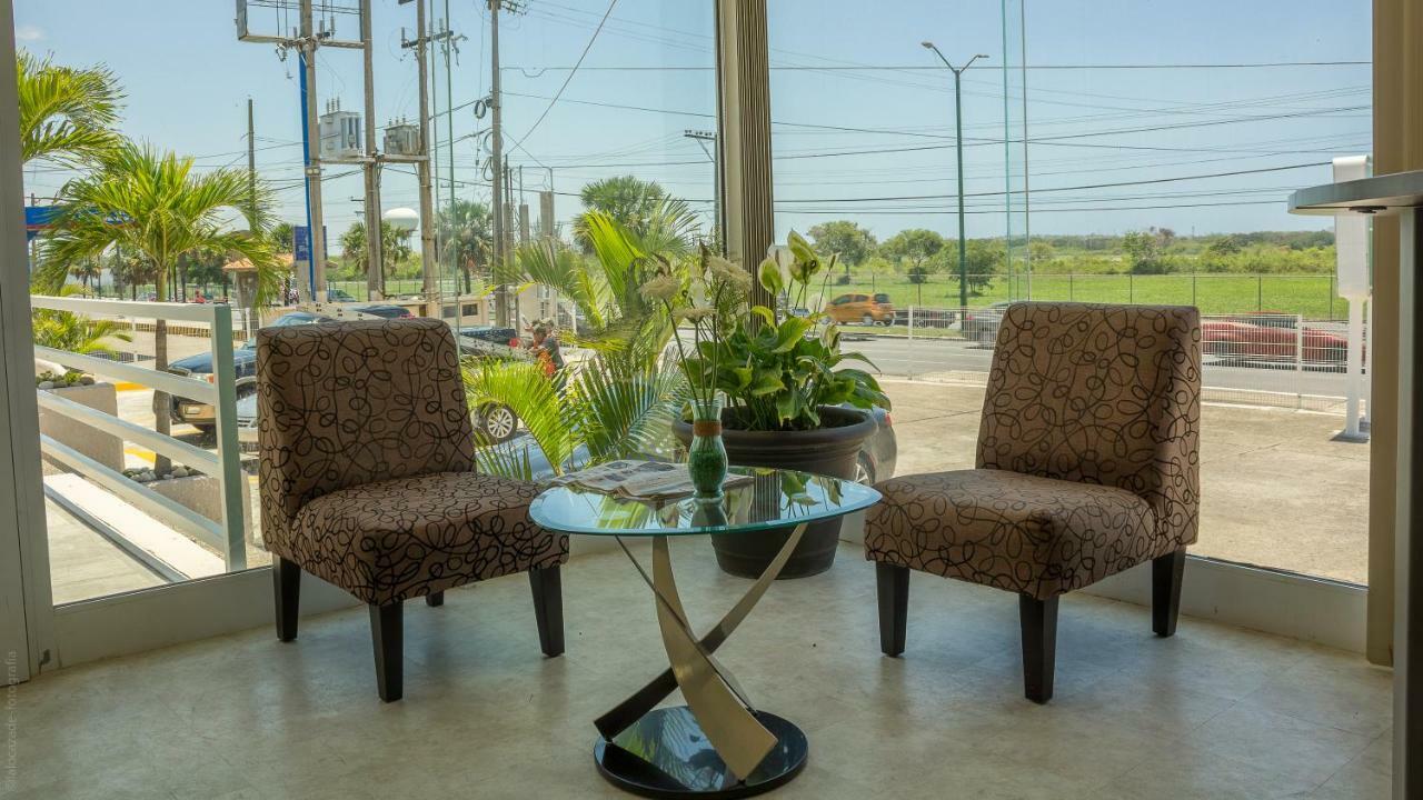 Bonitto Inn Tampico Aeropuerto Exterior foto
